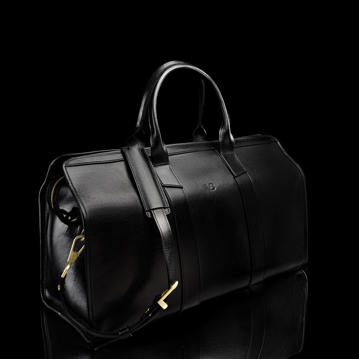 Women’s Leather Weekender Bag