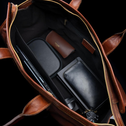 Women’s Leather Weekender Bag